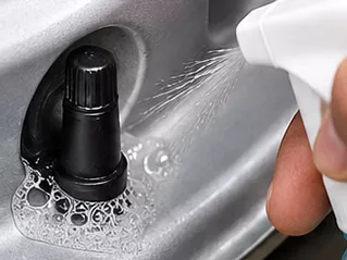 How to replace the tire valve stem